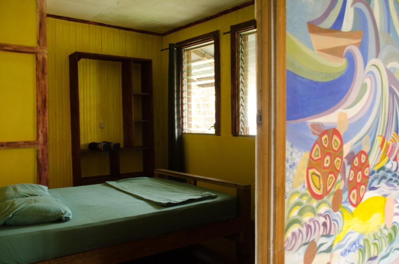 Spanish By The Sea - Bocas Bocas del Toro Exterior foto